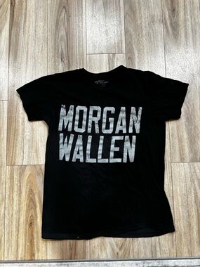 Small Morgan Wallen Black Graphic Tee